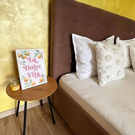 Eral Apartment Мамая Екстериор снимка
